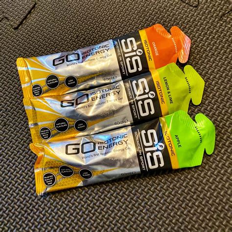 Race Nutrition: The Traditional Strategy - Energy gels - Running Jo