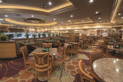 Great selection - MGM Grand Buffet, Las Vegas Traveller Reviews ...