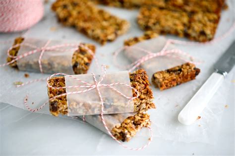 Healthy Granola Bars Recipe (Sugar-Free, Grain-Free)