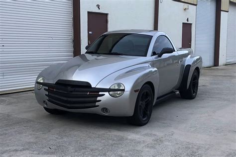 2004 CHEVROLET SSR CUSTOM PICKUP | Chevrolet ssr, Chevy ssr, Chevrolet