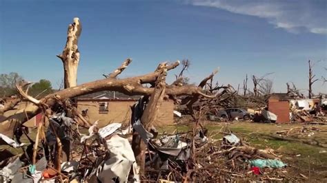 Residents begin cleanup after devastating deadly tornado outbreak - Good Morning America