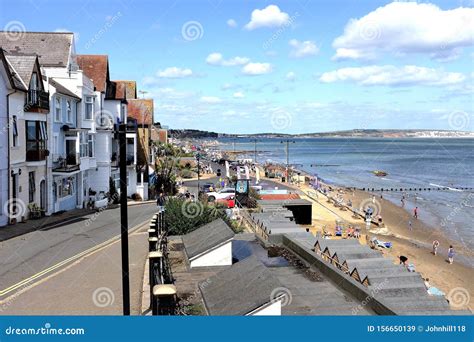 Shanklin Old Town Thatch On The Isle Of Wight Editorial Image | CartoonDealer.com #225413622