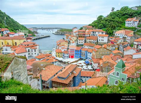 Cudillero spain hi-res stock photography and images - Alamy