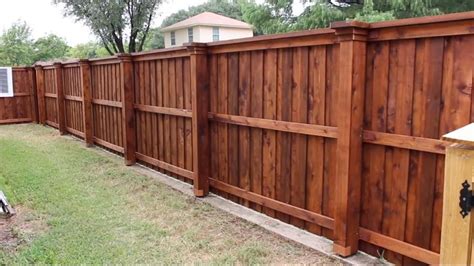 Fence colour and style (add blackened posts) | Backyard fence decor, Backyard fences, Wood fence ...