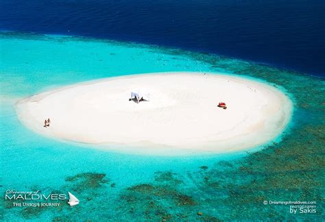 Aerial Photo Gallery of Maldives Amazing Island Shapes