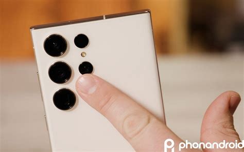 The Samsung Galaxy 24 Ultra will have a better camera for far shots - GEARRICE