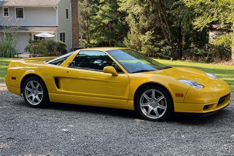 10k-Mile 2002 Acura NSX-T 6-Speed for sale on BaT Auctions - sold for ...