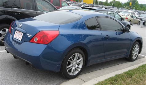 2008 Nissan Altima 2.5 S - Coupe Manual