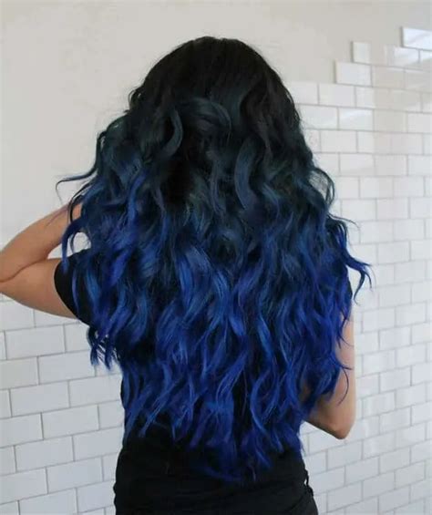 Top 175 + Long black hair with blue highlights - polarrunningexpeditions