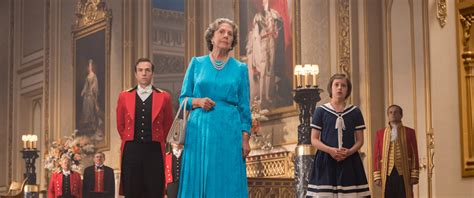 The BFG Movie Still Penelope Wilton Queen of England Ruby Barnhill Sophie | DisneyExaminer