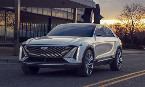 Cadillac Debuts LYRIQ: Brand's First Fully Electric Vehicle - autoNXT.net