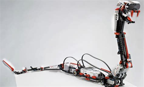 Lego Announces Mindstorms EV3, a More 'Hackable' Robotics Kit