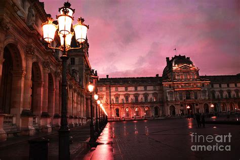 Paris Louvre Museum Night Architecture Street Lamps - Paris Louvre ...