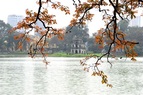 Hoan Kiem Lake - Heart of Capital City Hanoi | Vietnam Travel Blog