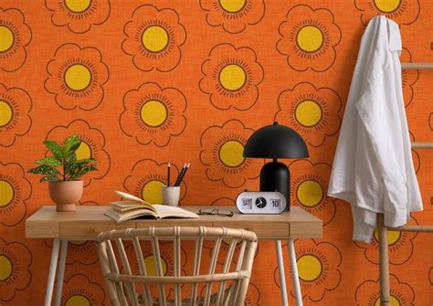 70s Flower Orange - Mid-century Floral wallpaper - Happywall | Floral wallpaper, Mid century ...