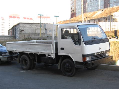 1988 Mitsubishi Fuso Canter specs