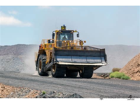 Hire Caterpillar CAT Wheel Dozer 854K Dozer in THORNTON, NSW