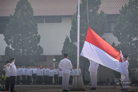 PT. Pindad (Persero) - PT Pindad Laksanakan Upacara Bendera Memperingati Hari Pahlawan