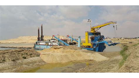 Suez Canal Authority Awards $272M Dredging Contract | Engineering News-Record