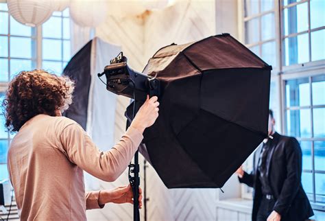 7 Best Indoor Photography Lighting Options for 2020 - Photography-Lighting