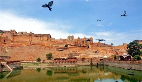 Famous Forts In Jaipur That Travelers Should Definitely Explore ...