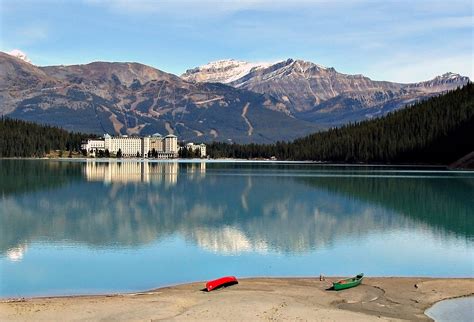 Lake Louise (Alberta) - Wikipedia