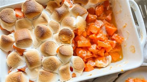 Sweet Candied Yams With Marshmallows Recipe