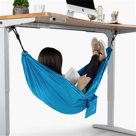 You Can Now Take A Nap At The Office With An Under-Desk Hammock | 12 Tomatoes