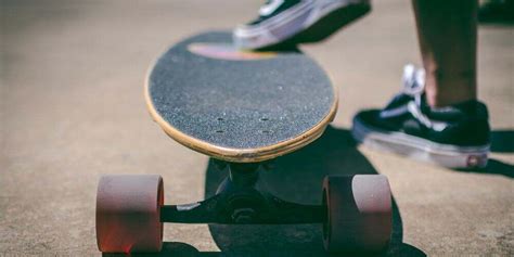 Can You Put Cruiser Wheels on a Regular Skateboard? - Skate Guiders