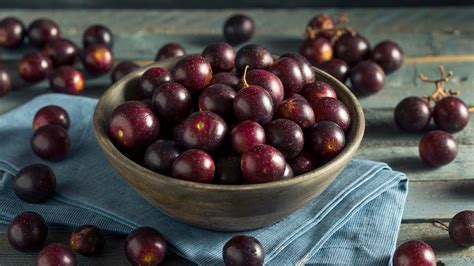 Muscadine Grapes Can Help Boost Longevity | Woman's World