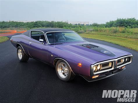 1971 Dodge Charger Super Bee - Mopar Muscle Magazine