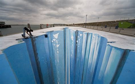 3D Sidewalk Chalk Art: 4 of the World's Most Talented Street Artists ...