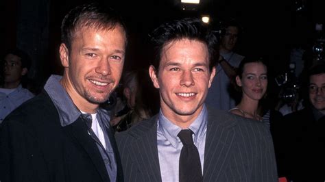 Donnie Wahlberg and Jenny McCarthy on Their Relationship With Mark Wahlberg - ABC News