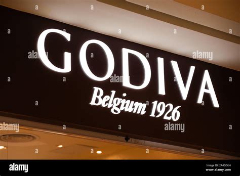 Godiva chocolates hi-res stock photography and images - Alamy