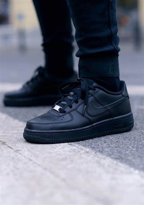 All Black NIKE Air Force 1 | SOLETOPIA