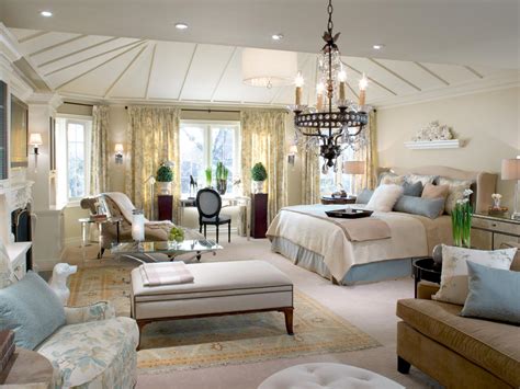 Bedroom Carpet Ideas: Pictures, Options & Ideas | HGTV