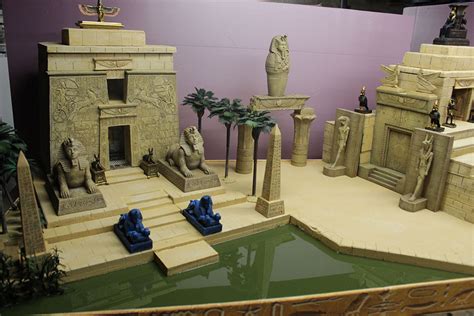 Building the Ancient Egypt diorama | Gallaghers Gallery