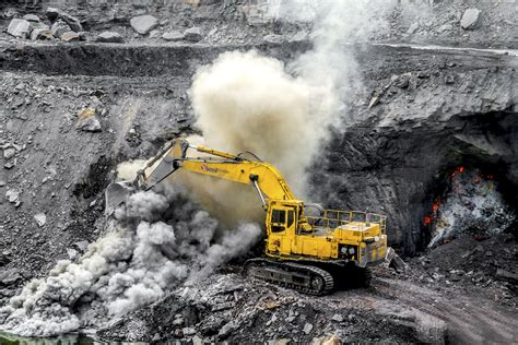 India to end decades-old state monopoly on coal - MINING.COM