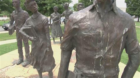 Deteriorating Little Rock Nine monument will undergo repairs | thv11.com