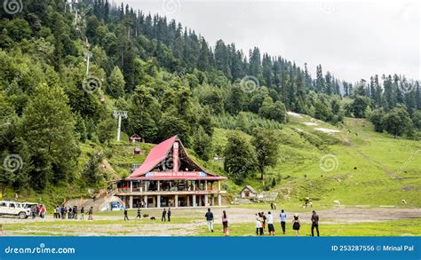 Solang Valley, Manali, Himachal Pradesh Editorial Photo - Image of rope ...