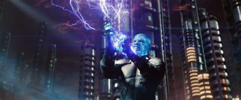 THE AMAZING SPIDER-MAN 2 Featurette "Electro vs. Spiderman" — GeekTyrant