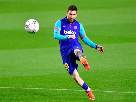 Paris Saint-Germain Braced For Lionel Messi Arrival | Football News