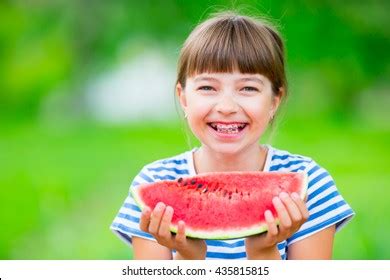 2,932 Eating With Braces Images, Stock Photos & Vectors | Shutterstock