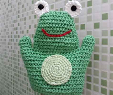 Puppet in frog crochet - Mommy Crochet