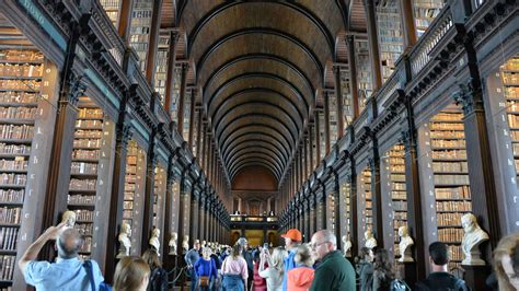 TRINITY COLLEGE, DUBLIN-Featuring One of the World's Coolest Libraries! - YouTube