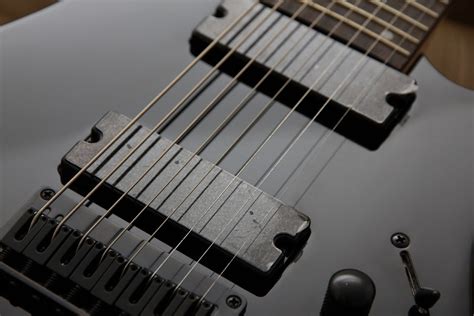 Ibanez RG8 - 8 Strings Guitar