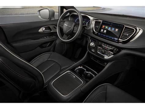 2021 Chrysler Pacifica: 62 Interior Photos | U.S. News