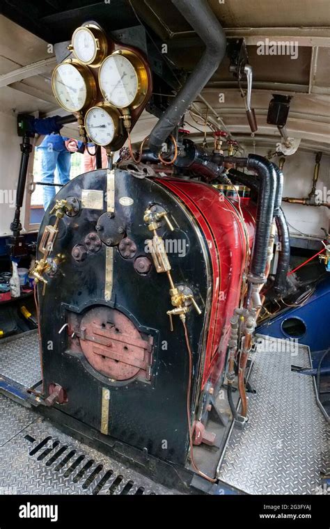 Steam Yacht Gondola Stock Photo - Alamy