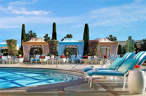 Wynn Pool | Cabanas & Daybeds | Hours & Photos | Las Vegas