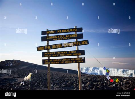 Mount Kilimanjaro summit sign, Tanzania Stock Photo - Alamy